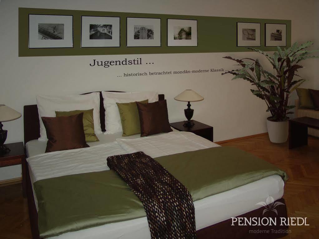 Pension Riedl Вена Экстерьер фото